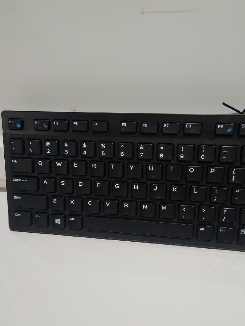 Dell Slim USB Keyboard - New In Box - Picture 4 of 10